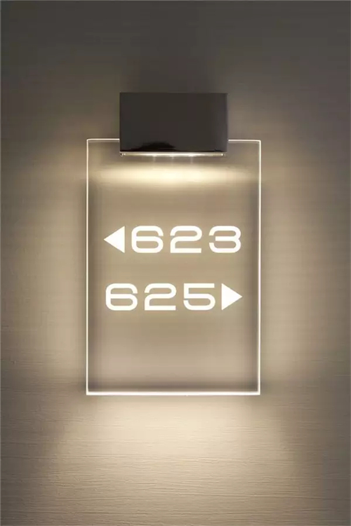 這樣的酒店門牌好設計，你會一眼就記住嗎？